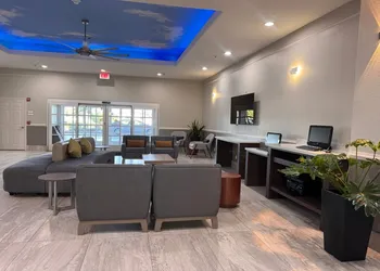 La Quinta Inn & Suites by Wyndham Alamo - McAllen East hotel thumbnail 2