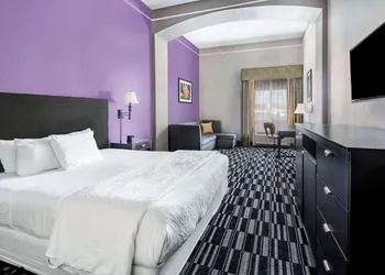 La Quinta Inn & Suites by Wyndham Alamo - McAllen East hotel thumbnail 7