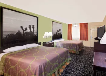 Super 8 by Wyndham Corpus Christi Northwest hotel thumbnail 7