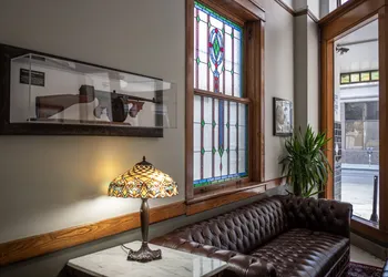 Gardner Hotel & Hostel hotel thumbnail 3