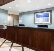 La Quinta Inn & Suites by Wyndham DFW Airport West - Euless hotel detail image 7