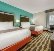 La Quinta Inn & Suites by Wyndham Houston Humble Atascocita hotel detail image 4