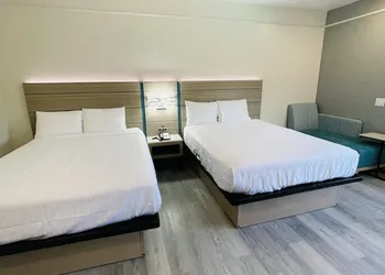 Sonesta Essential Hotel Houston-I-45 Spring hotel thumbnail 5