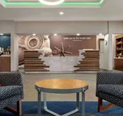 La Quinta Inn & Suites by Wyndham Stephenville hotel detail image 4