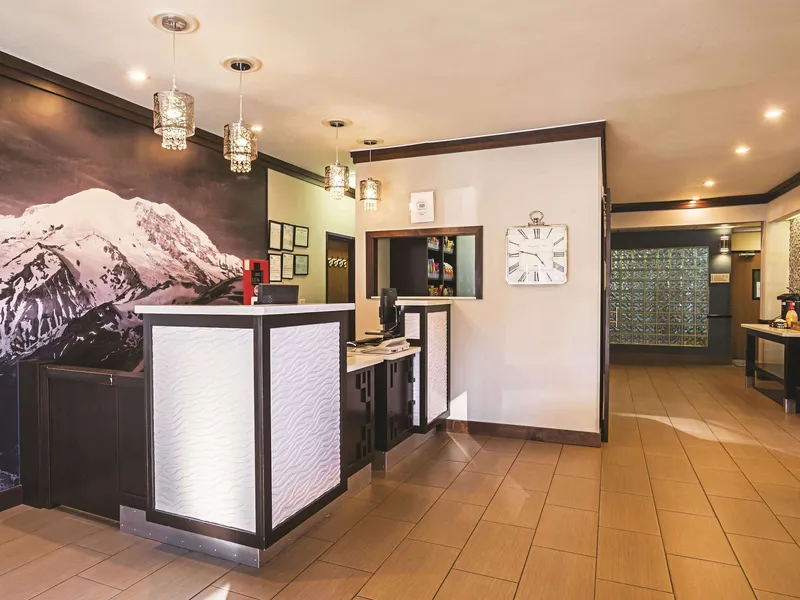 La Quinta Inn by Wyndham Olympia - Lacey hotel detail image 2