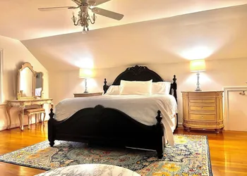 Colonial Gardens hotel thumbnail 8