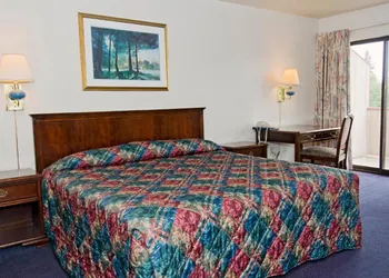 Sequim Bay Lodge hotel thumbnail 5