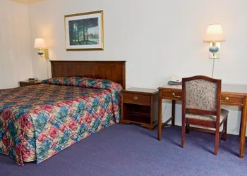 Sequim Bay Lodge hotel thumbnail 6