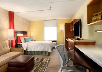 Home2 Suites by Hilton Pittsburgh Cranberry hotel thumbnail 4