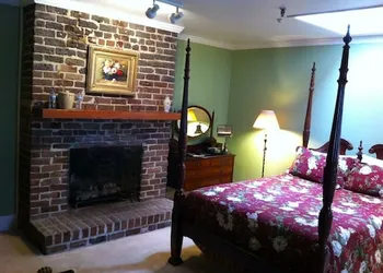 17Hundred90 Inn and Restaurant hotel thumbnail 2