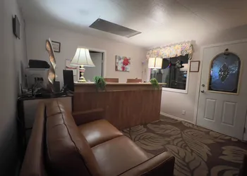 Monashee Motel hotel thumbnail 2