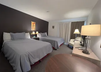 Monashee Motel hotel thumbnail 5