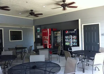 Southern Inn & Suites hotel thumbnail 4