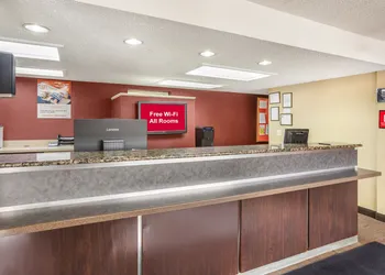 Red Roof Inn Tinton Falls - Jersey Shore hotel thumbnail 6