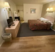 Birchwood Inn hotel detail image 3