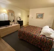Birchwood Inn hotel detail image 4