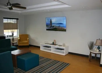 MainStay Suites Jacksonville near Camp Lejeune hotel thumbnail 3