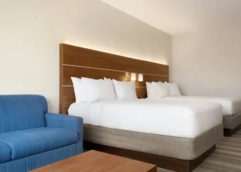Holiday Inn Express & Suites-Cincinnati South - Wilder by IHG hotel thumbnail 4