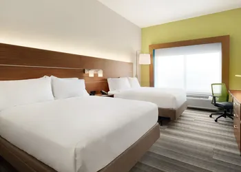 Holiday Inn Express & Suites-Cincinnati South - Wilder by IHG hotel thumbnail 5