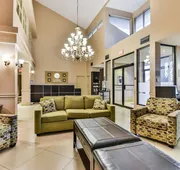 Comfort Inn & Suites Ambassador Bridge hotel detail image 4