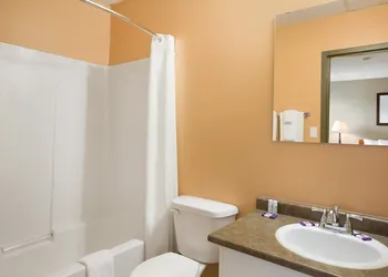 Central Suite Hotel hotel thumbnail 7