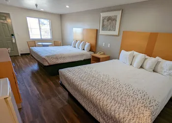 Royal Inn hotel thumbnail 6