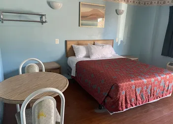 Chester Inn Motel - Near Adventure City hotel thumbnail 2