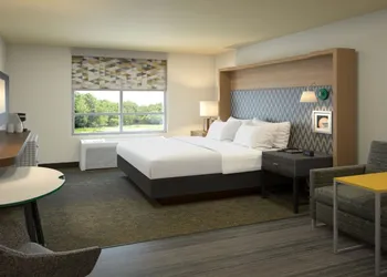 Holiday Inn Indianapolis Airport Area N by IHG hotel thumbnail 5