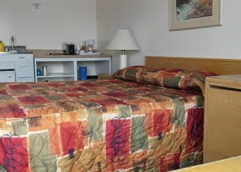 Yorke Inn Motel hotel thumbnail 8