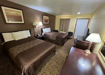 Southern Nights Motel hotel thumbnail 4