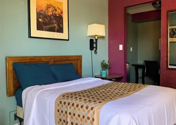 Copper Mountain Motel hotel thumbnail 8