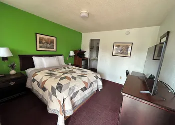 Budget Inn Mexico MO on US 54 hotel thumbnail 7
