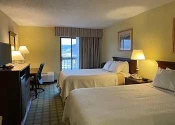 Days Inn & Suites by Wyndham Sutton Flatwoods hotel thumbnail 6