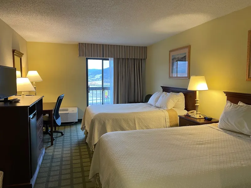 Days Inn & Suites by Wyndham Sutton Flatwoods hotel detail image 6
