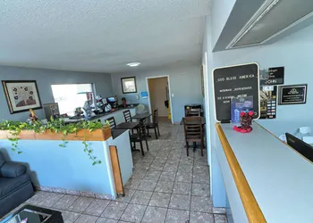 Americas Best Value Inn Meridian hotel thumbnail 3
