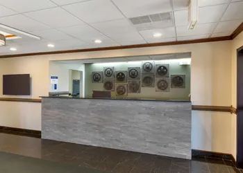Best Western Plus South Hill Inn hotel thumbnail 3