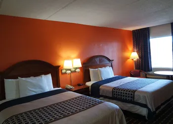 Howard Johnson by Wyndham Perry GA hotel thumbnail 5