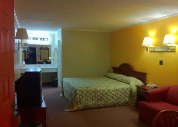 Rodeway Inn Charlotte South hotel thumbnail 7