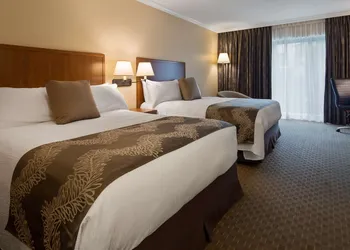 Best Western Plus Lamplighter Inn & Conference Centre hotel thumbnail 7