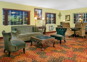 Days Inn by Wyndham Yakima hotel thumbnail 6