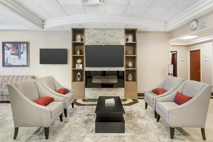 Best Western Plus Travel Hotel Toronto Airport hotel detail image 2