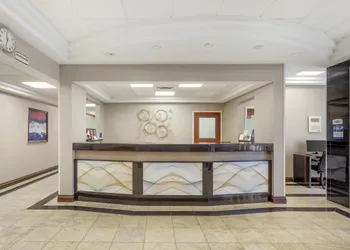 Best Western Plus Travel Hotel Toronto Airport hotel thumbnail 5