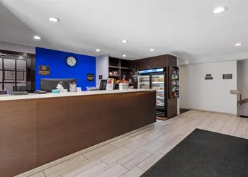 SureStay Plus Hotel by Best Western Mammoth Lakes hotel thumbnail 4