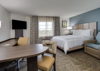 Candlewood Suites Ft. Lauderdale Airport/Cruise by IHG hotel thumbnail 3