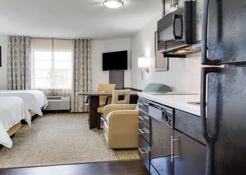 Candlewood Suites Ft. Lauderdale Airport/Cruise by IHG hotel thumbnail 5