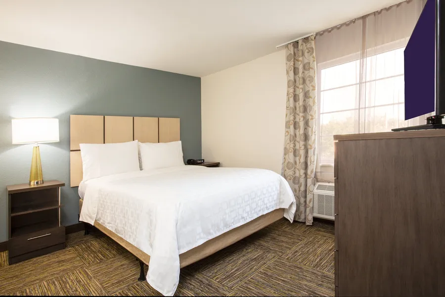 Candlewood Suites Ft. Lauderdale Airport/Cruise by IHG hotel detail image 6