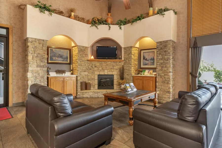 SureStay Plus Hotel By Best Western Poteau hotel detail image 2