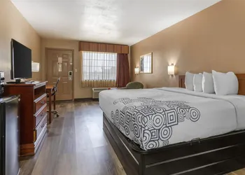 SureStay Plus Hotel By Best Western Poteau hotel thumbnail 4