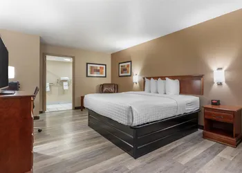 SureStay Plus Hotel By Best Western Poteau hotel thumbnail 8