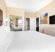 Hilton Vacation Club Riviera Beach & Shores hotel detail image 7